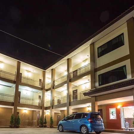 Benya Hotel Nan Bagian luar foto