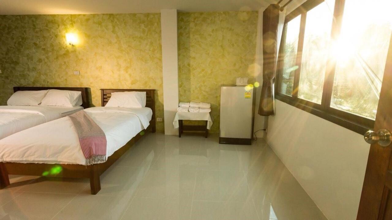 Benya Hotel Nan Bagian luar foto