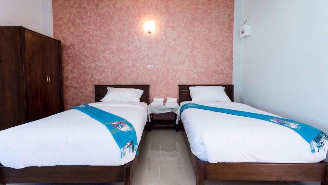 Benya Hotel Nan Bagian luar foto